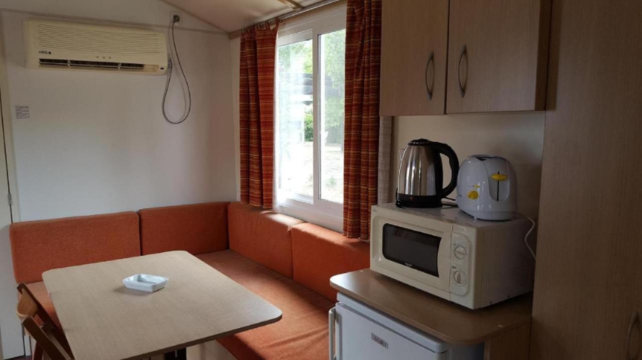 Adriacamp Mobile Homes Rosepineta Розапинета Екстериор снимка