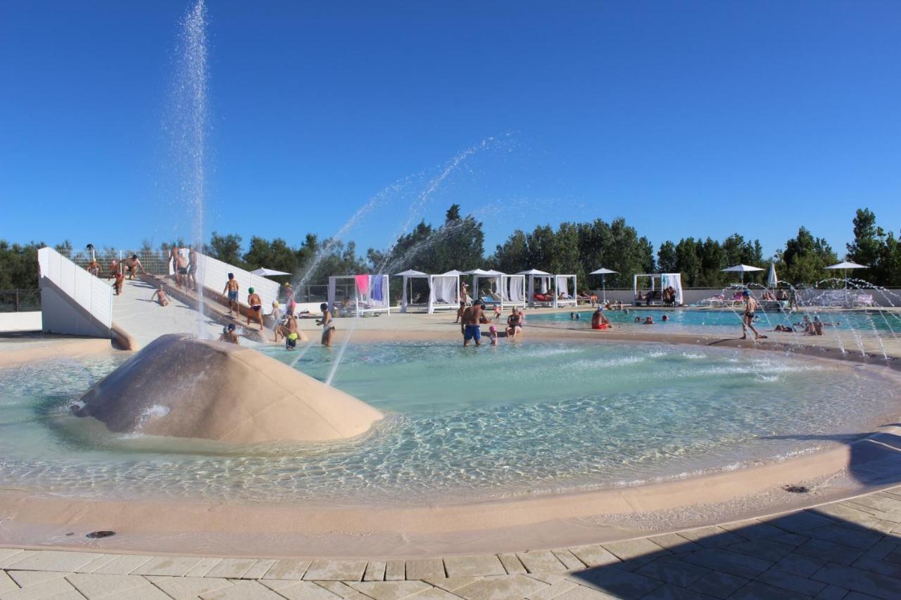 Adriacamp Mobile Homes Rosepineta Розапинета Екстериор снимка