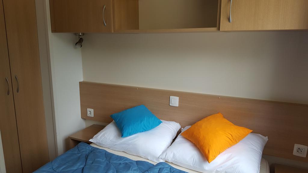 Adriacamp Mobile Homes Rosepineta Розапинета Екстериор снимка